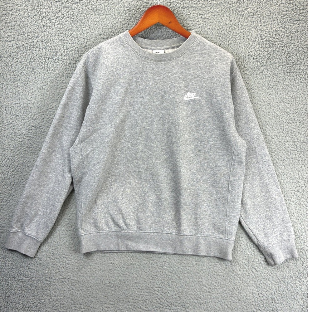 Nike Club Fleece Crewneck Sweatshirt Mens M Gray Embroidered Swoosh Pullover Top